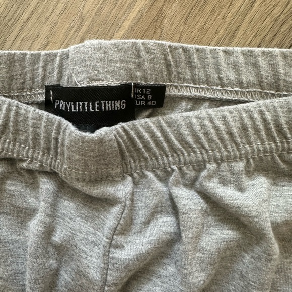 PRETTYLITTLETHING PLT GRAY BIKER SHORTS | SZ 8 - Picture 4 of 5